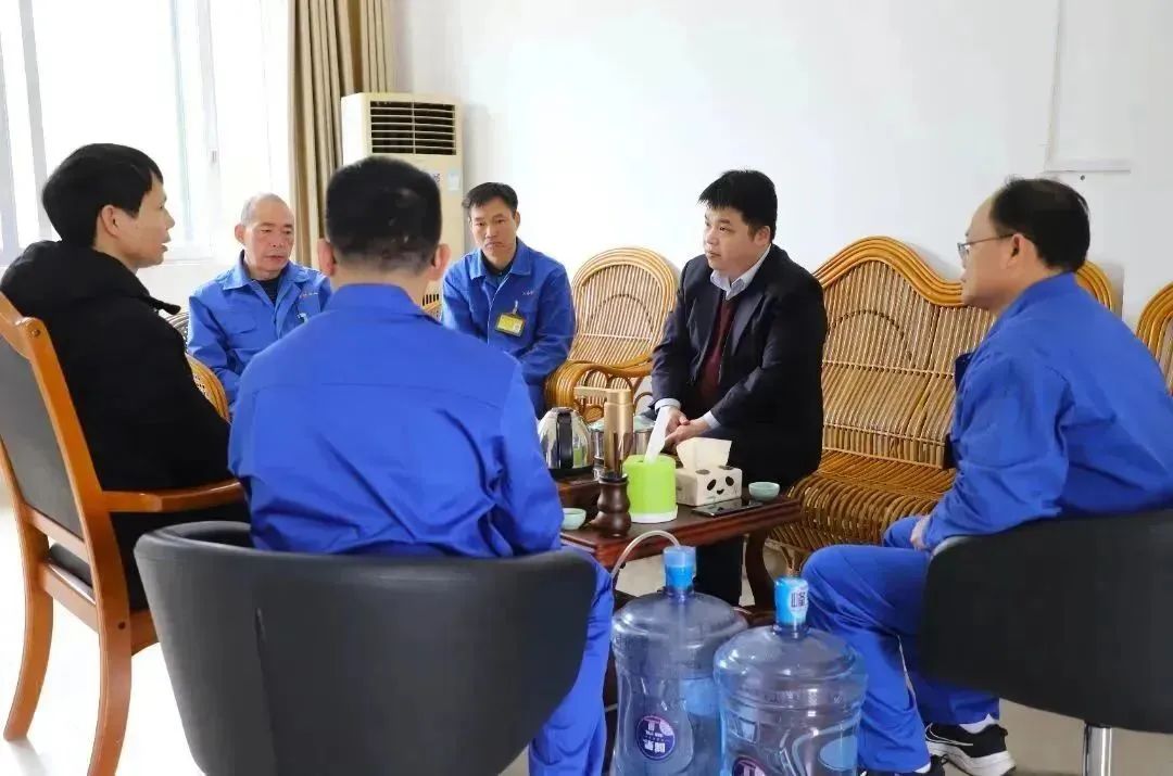 75f019d0db17c138232ca2b7e209c931.jpg 75f019d0db17c138232ca2b7e209c931.jpg