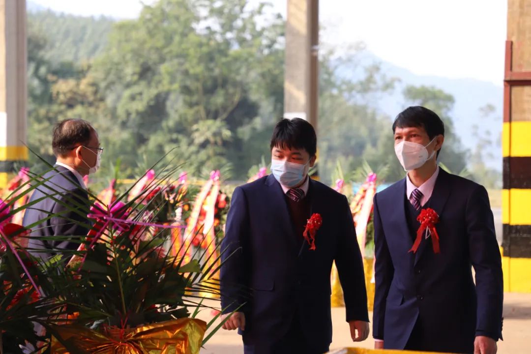 85a7e28c5306fe7ea118d56fbf11920b.jpg 85a7e28c5306fe7ea118d56fbf11920b.jpg