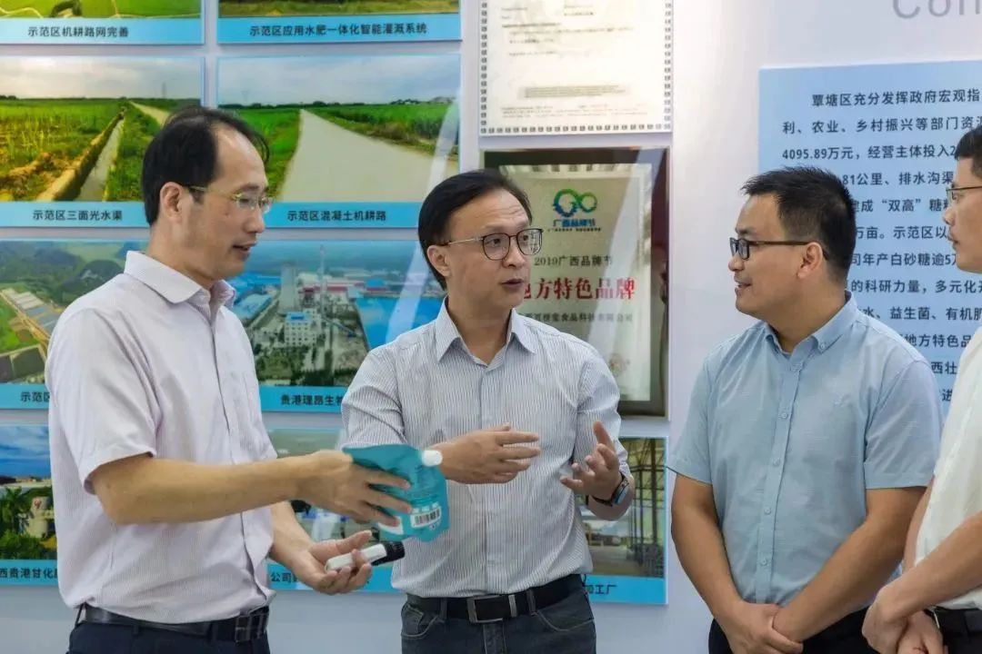 40c739cf47f3308b1690b6715c38f71e.jpg 40c739cf47f3308b1690b6715c38f71e.jpg